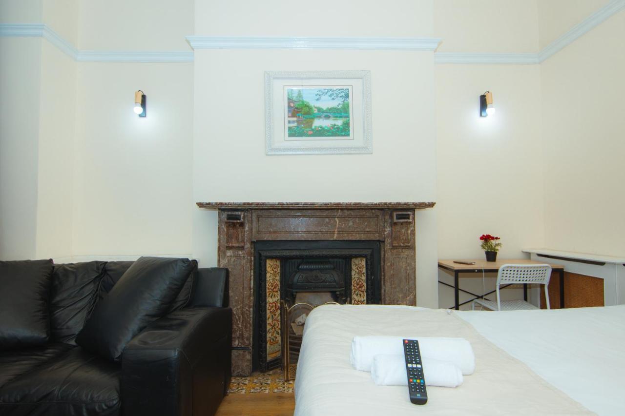 אילפורד Victorian Woods Bnb מראה חיצוני תמונה