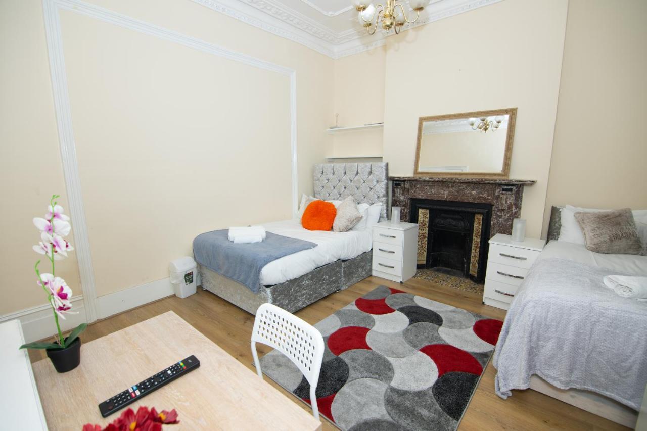 אילפורד Victorian Woods Bnb מראה חיצוני תמונה