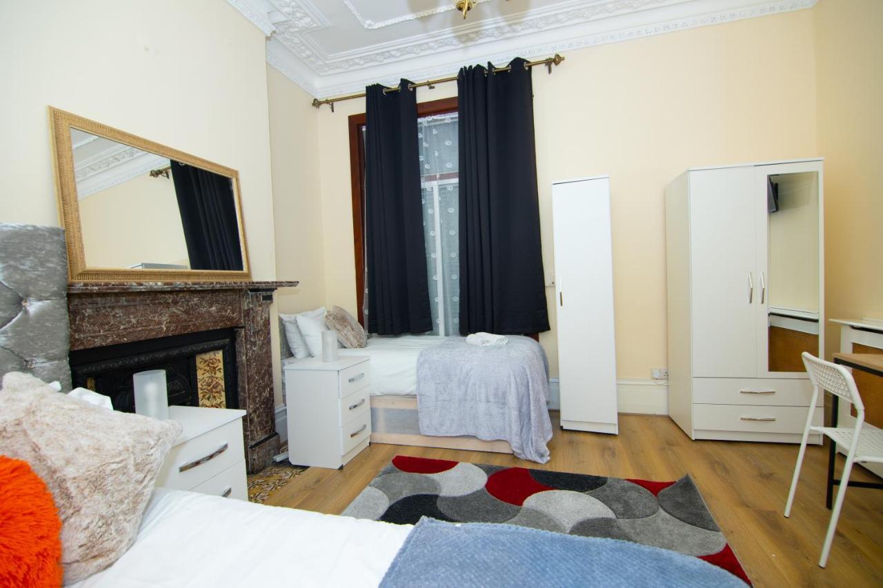 אילפורד Victorian Woods Bnb מראה חיצוני תמונה