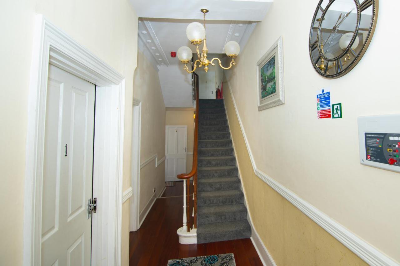אילפורד Victorian Woods Bnb מראה חיצוני תמונה