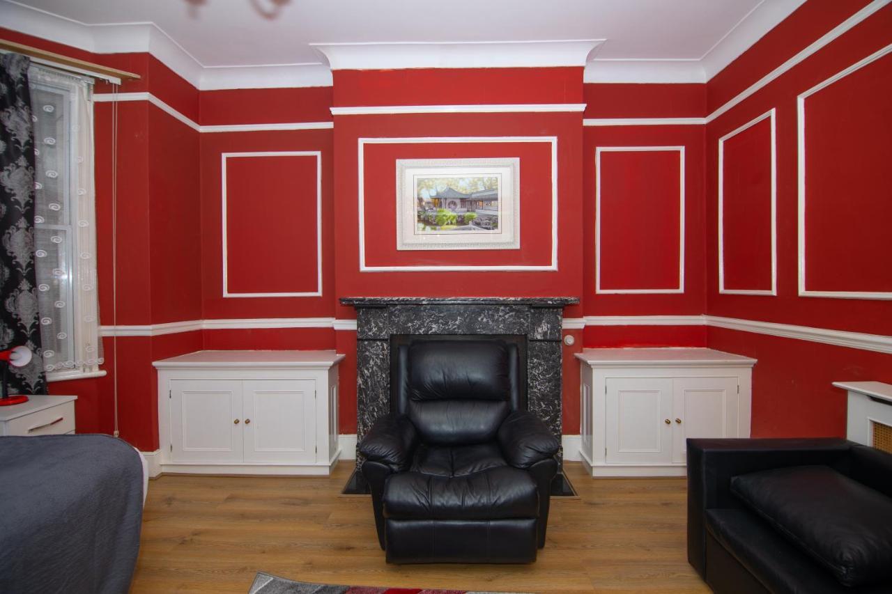 אילפורד Victorian Woods Bnb מראה חיצוני תמונה
